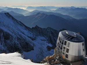 rifugio-del-gouter-combirail-linea-di-vita-a-rotaia-inclinata
